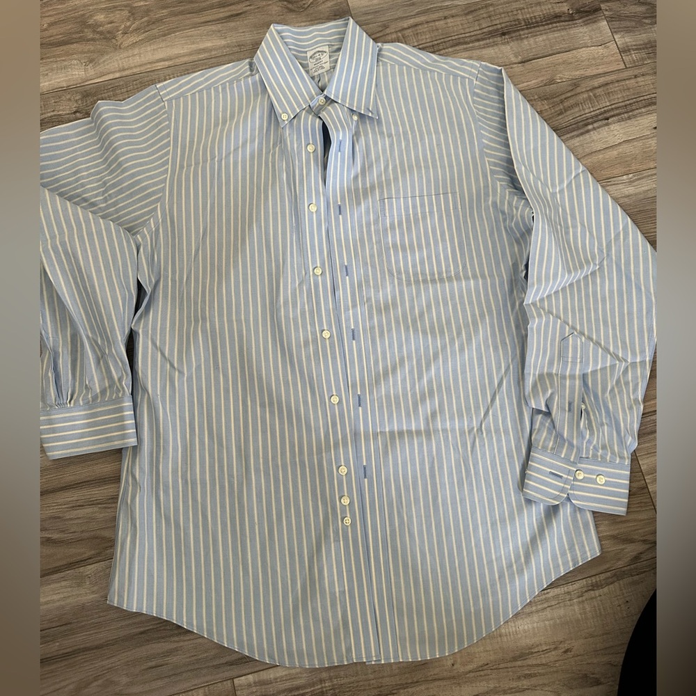 Brooks Brothers Men's Blue Striped Button Down Dress Shirt in Blue Size 15.5-4/5